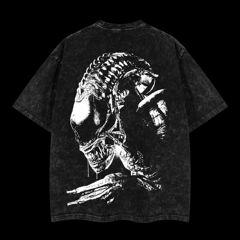Xenomorph Alien Horror Screamer Alien vs. Predator AVP Edition Double Printed Oversize Lightweight Acid Washed T-Shirt